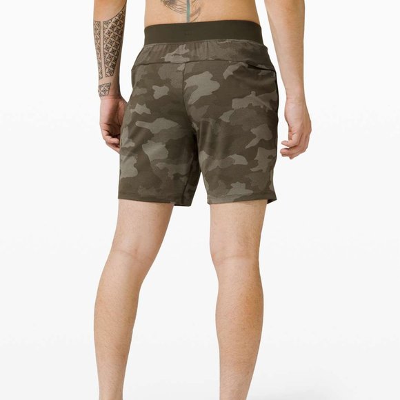 Lululemon - T.H.E. Linerless Dark Olive Short 7" - Size M - Picture 3 of 13